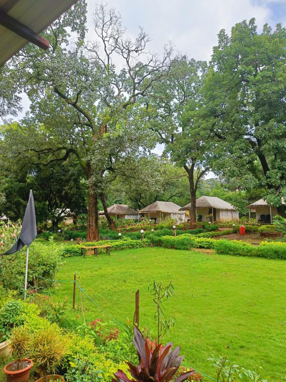 New Satpura Resort' Pachmarhi Exterior photo